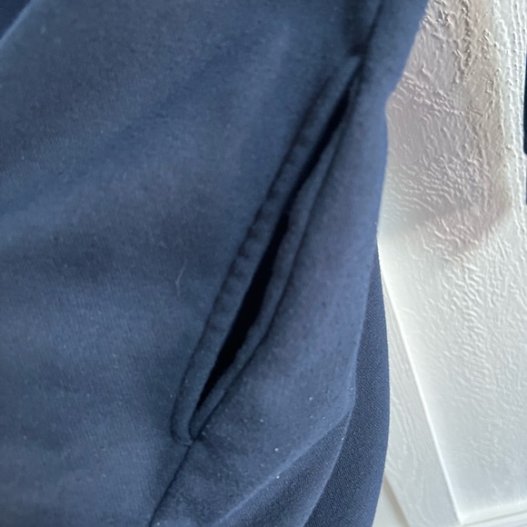 Izzue split dance oversized sweatshirt dress - Picture 4 of 6